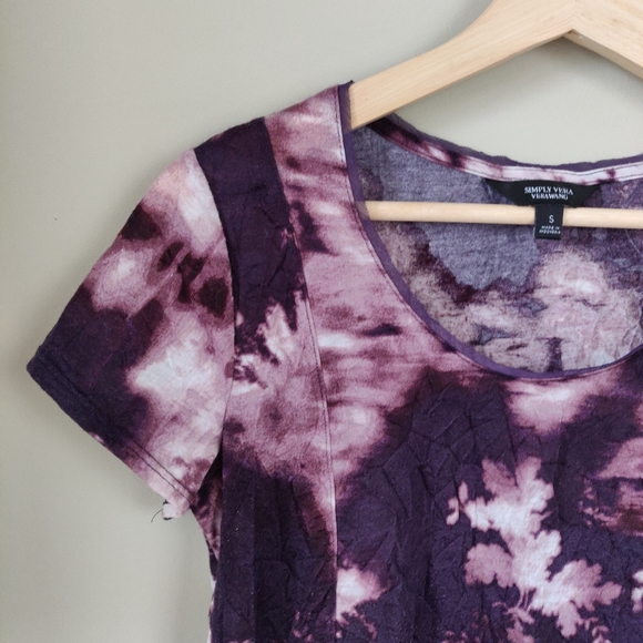 Simply Vera Vera Wang Purple Floral Tie-dye T-Shirt Small - Picture 3 of 9